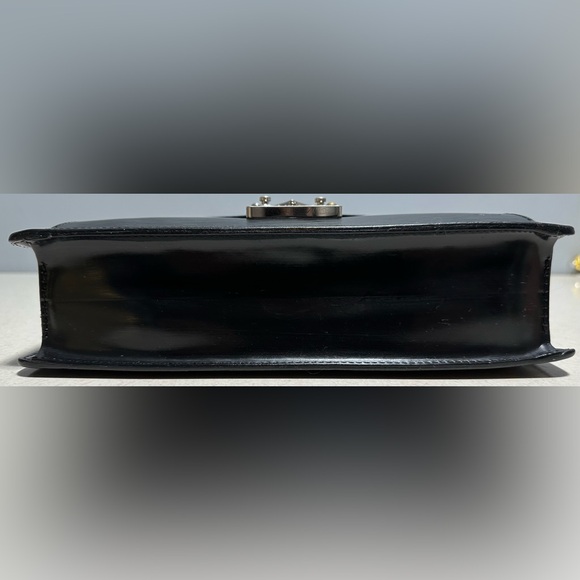 Louis Vuitton Pochette Serie Dragonne Epi Black - Picture 5 of 16